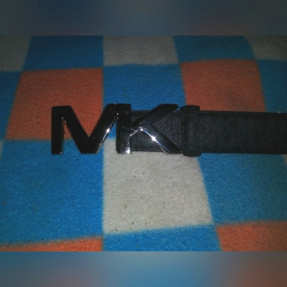 Michael Kors 34 belt
